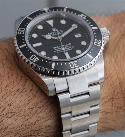 rolex sea dweller 4000 nato strap|Rolex Sea-Dweller no date.